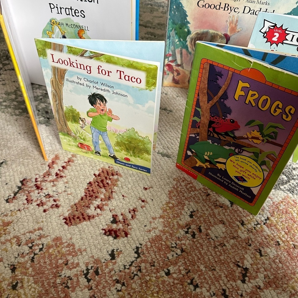 Children's Book Set - Colorful Story Collection - Picture 7 of 13
